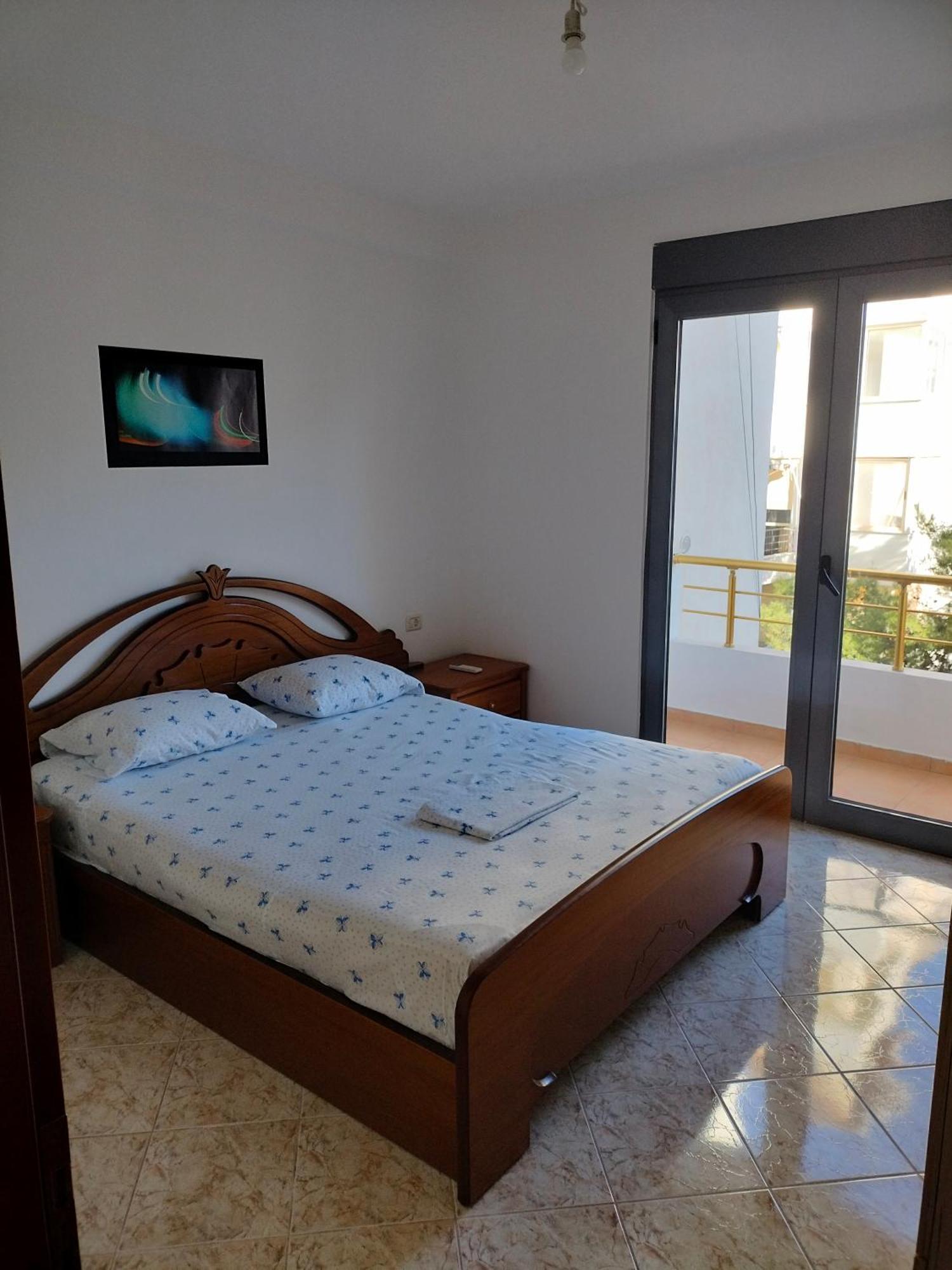 Taurasi Red Saranda Apartment Bagian luar foto